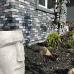 Gallery 3 Close-up view of Innovative Stonecraft's Ashton Clean Brick, showcasing its contemporary and clean design